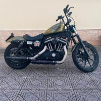 HARLEY DAVIDSON IRON 883