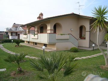 Rif.15| villa a schiera follonica