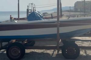 Motoscafo senza motore