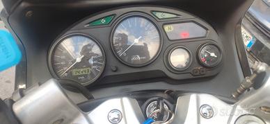 Suzuki GSX F 750  pochissimi km 