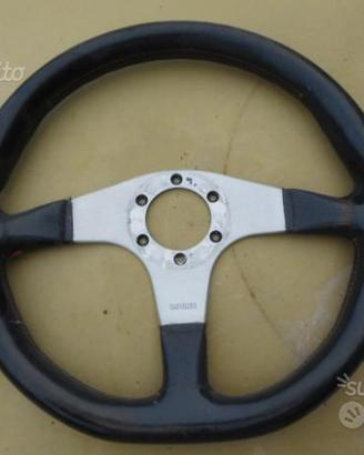Volante usato Momo TYPE 35 UNIVERSALE