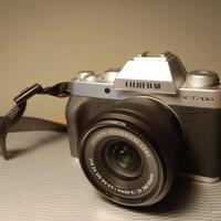 Fujifilm mirrorless XT200