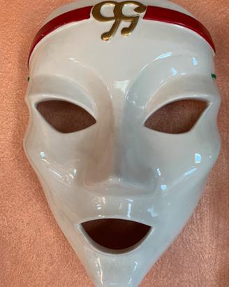 Maschera in ceramica
