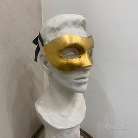 Abito veneziano+cappello + maschera oro