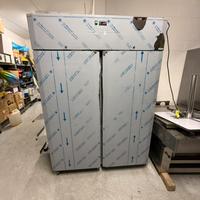 Armadio professionale frigo doppio positivo 1400 L