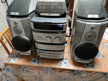 Stereo Sony mhc-w777av