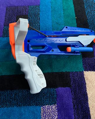 Nerf Slingstrike