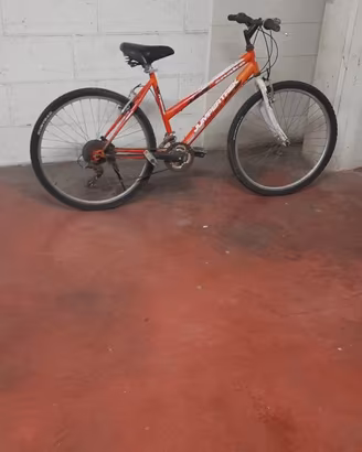 BICI MOUNTAIN BIKE 26 DA DONNA