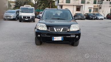 Nissan X-Trail 2.2 dCi Elegance Columbia