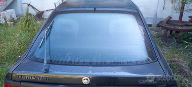Opel vectra edizione limitata 