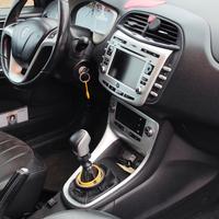 lancia delta 1400 gas