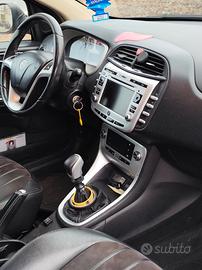 lancia delta 1400 gas