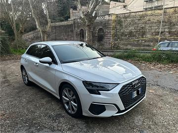 Audi A3 SPB Benzina Ibrida Cambio Automatico 2021