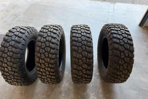 4 Gomme BFGoodrich KM2  R17( Jeep,Toyota,Nissan)
