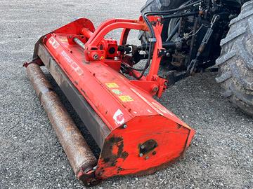 Trincia COSMO BMF 220 Sp. Idr.