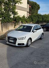 AUDI A1 1.6 TDI 116cv - 2015