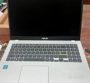 computer portatile Asus 