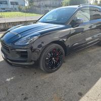 Porsche Macan gts 440 cv