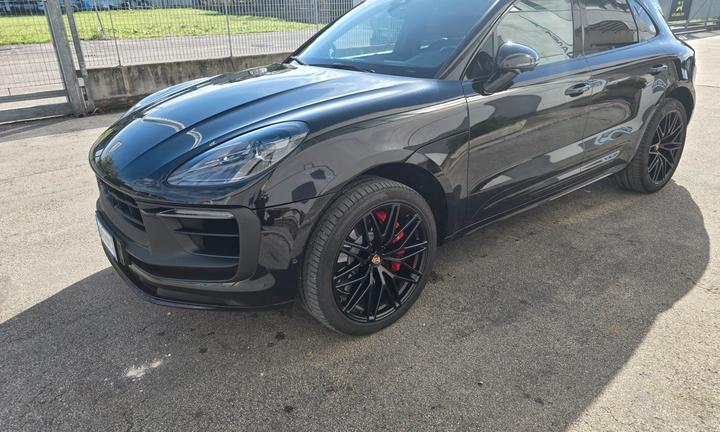 Porsche Macan gts 440 cv