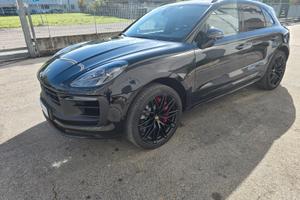 Porsche Macan gts 440 cv