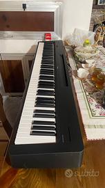 pianoforte yamaha p-145BT CON CASSA BLUTHOOT
