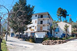 Uscita A3 Morano adatto Ristorante e B & B