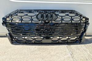 Griglia calandra originale audi RS3 8Y