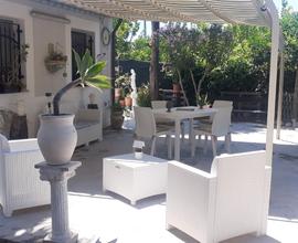 Villetta con ampio giardino