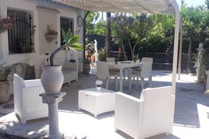 Villetta con ampio giardino