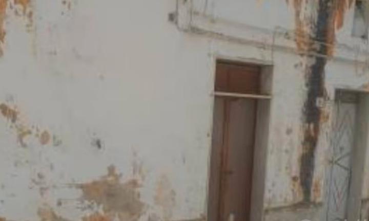 Garage/casa indipendente da ristrutturare