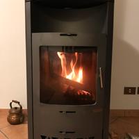 Stufa a legna