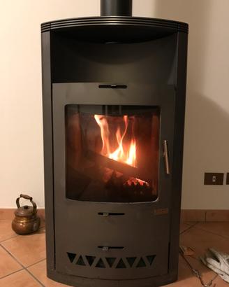 Stufa a legna