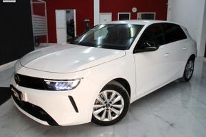 Opel Astra 1.5 Turbo Diesel 130 CV Edition 1/2023 