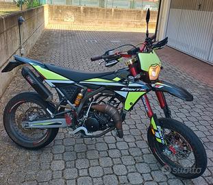  Fantic XM Motard del 2021
