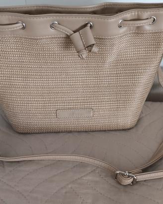 Borsa a secchiello
