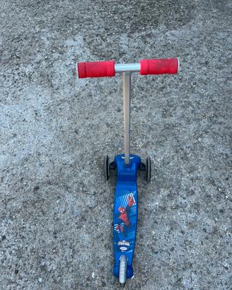 Monopattino bambino Spider-Man 3 ruote