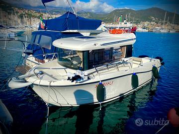 Barca quicksilver capture 675 pilothouse