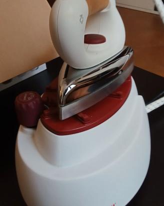 FERRO DA STIRO CON CALDAIA Polti Vaporella 525 Pro