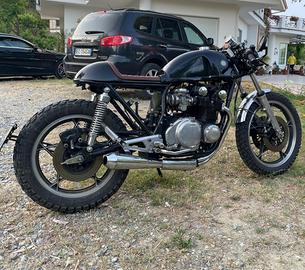 SUZUKI GS 550e CAFE RACER