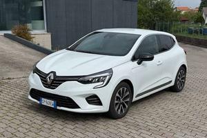 Renault Clio Clio V 1.6 E-Tech hybrid TECHNO 140cv