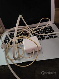 mecbook usato veramente poco