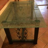 Tavolo in vetro e ferro battuto