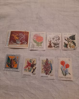 francobolli serie floreale 