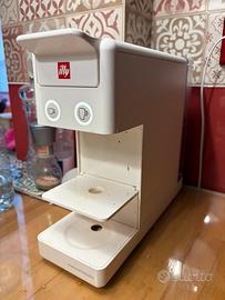 Macchina caffè Illy Iperespresso