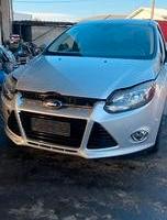 FORD FOCUS 2014 sw paraurti porte TEL.3792255666