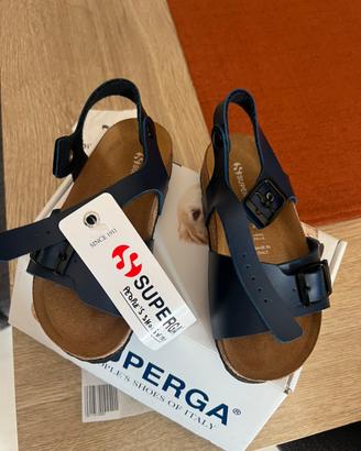 Sandali superga