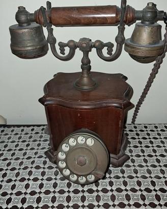 telefono da tavolo