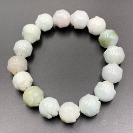 Braccialetto con perle di giadeite naturale.