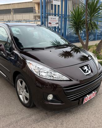 Peugeot 207 1.6 diesel 90 cv 2011 102.000 km