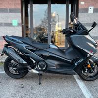 Yamaha T Max 560 TECH MAX GARANZIA FINO 2026